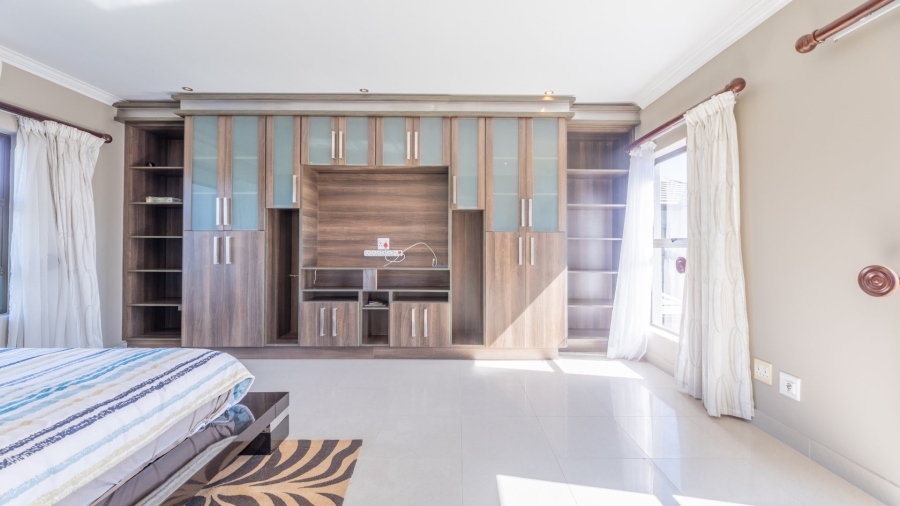 4 Bedroom Property for Sale in Big Bay Western Cape